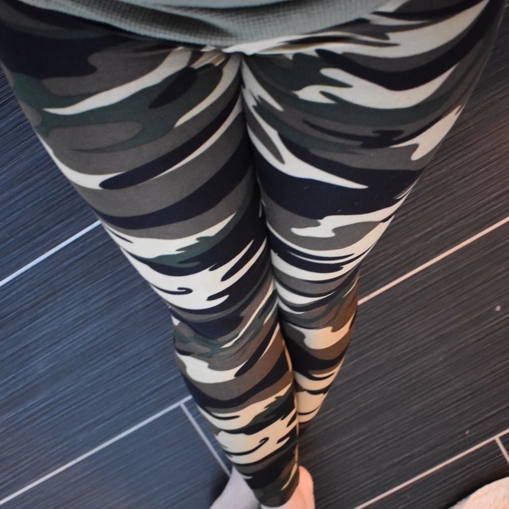 Army Green Camo Camouflage Print Leggings S M L - Picture 2 of 3